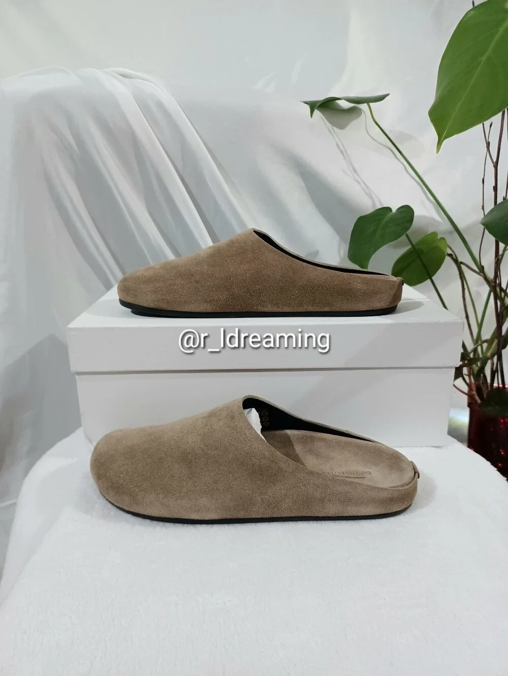 New Banana Republic Slip-On Suede Clog in Taupe Size 7